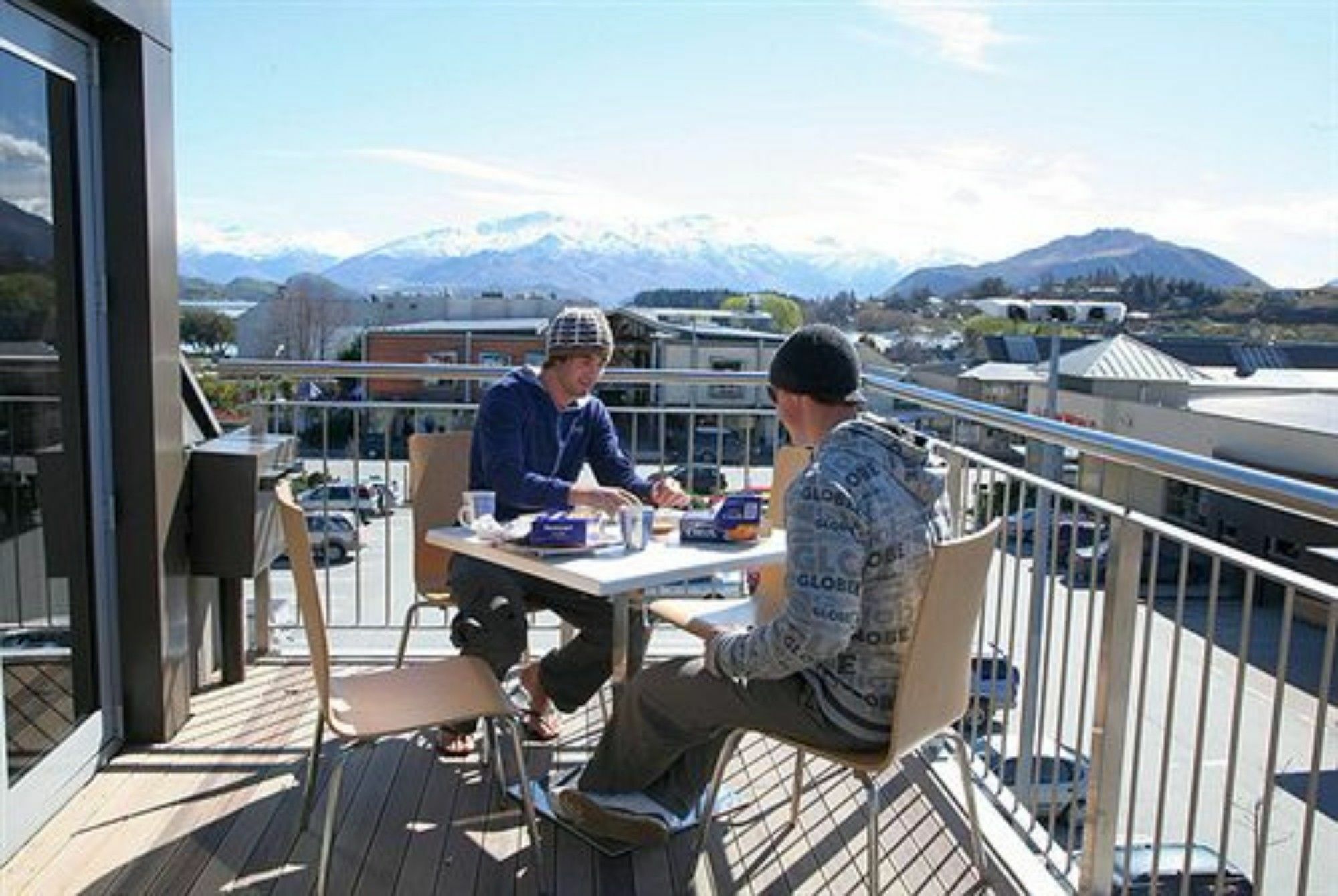 Base Wanaka Hostel Bagian luar foto